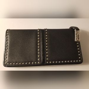 Brighton wallet